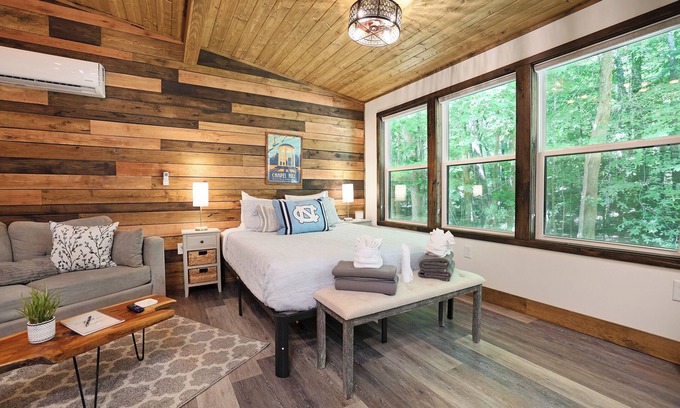 Bynum Casa | Tiny Tarheel: Cozy Retreat Near UNC-Tiny House