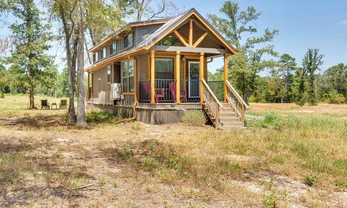 Golden Casa | Tiny Vacation Rental Home ~ 12 Mi to Lake Fork!