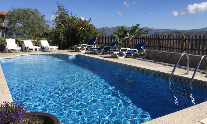 Guilhofrei Cabaña | Geres albergue con piscina