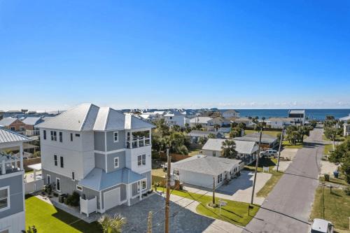Bid-a-wee Beach Casa | Tipsea Turtle - AvantStay 1 Block to Gulf Pool