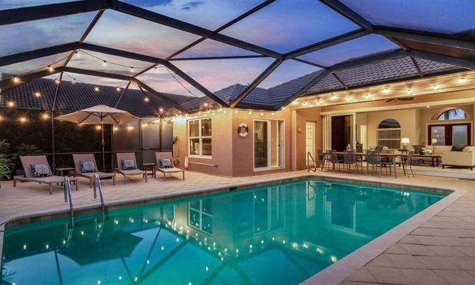 Central Naples Casa | Tivoli Serenity-Boutique Luxury Pool House-Southern Lake View en el centro de Nápoles