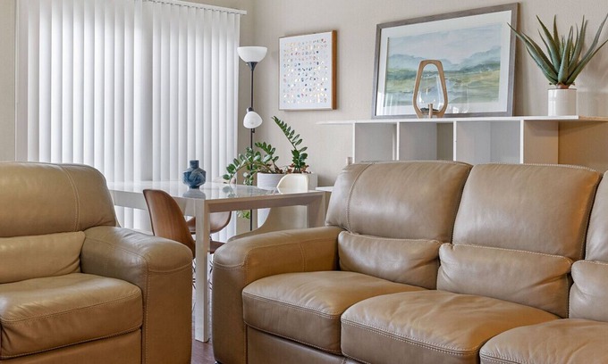 North Loop Apartamento | TNC 202 · Austin- 3 Bedroom Spacious Pad!