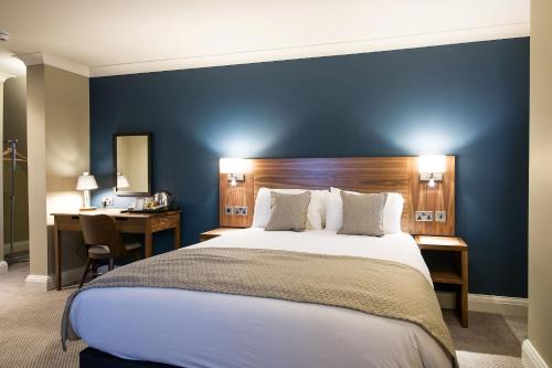 Quinton Hotel | Toby Carvery Birmingham by Innkeeper's Collection