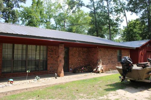 Hemphill Casa | Toledo Bend Home 1