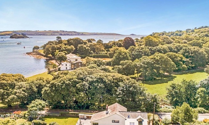 Cremyll Apartamento | Toll Cottage uniquely positioned on the doorstep of Mount Edgcumbe Country Park