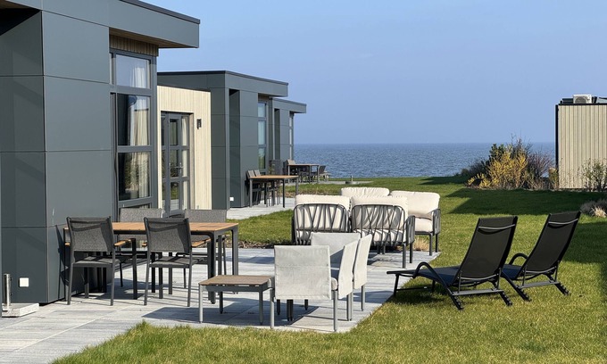 Enkhuizen Casa | Tolles Chalet für Zwei Personen mit Großem Garten am Ijsselmeer