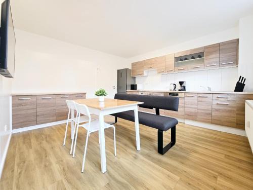 Krefeld Apartamento | Tolstov Apartments - 2 Room Apartment - 25 Min to Messe DUS