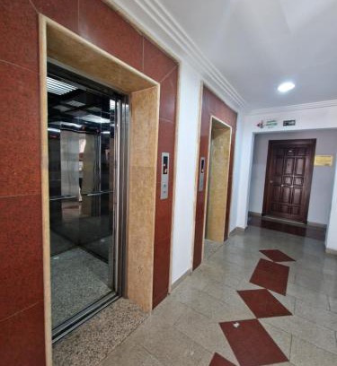 Centre Urbain Nord Apartamento | Tom II Expresse Médical