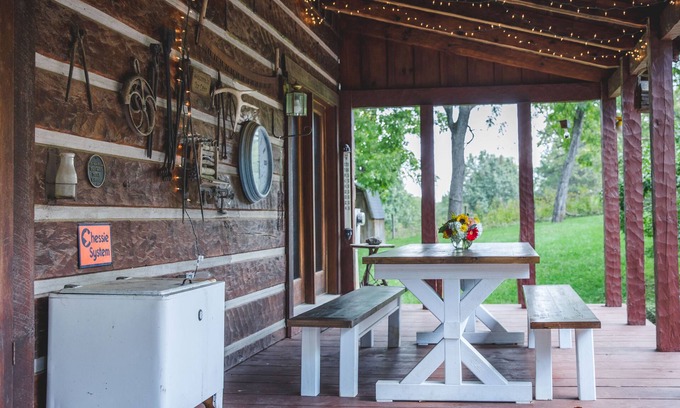 Natural Bridge Cabina | Tom's Cabin at Poague Run -new listing!