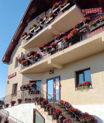 Baile Felix Casa | TOMIS Pensiune
