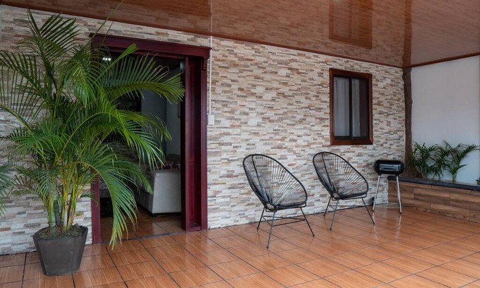 Barrio Dora Casa | Tony's House