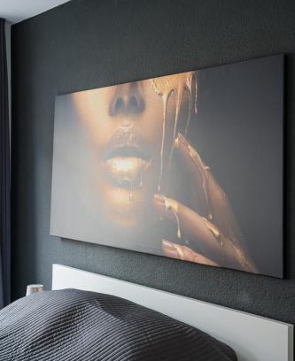 Mitte Apartamento | TOP 2 Zimmer Altbauwohnung in Kiel Mitte 24-7 Check In