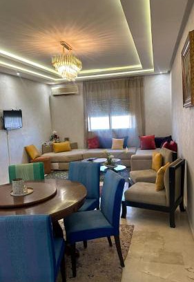 Camp El Ghoul Apartamento | Top apartment Great location