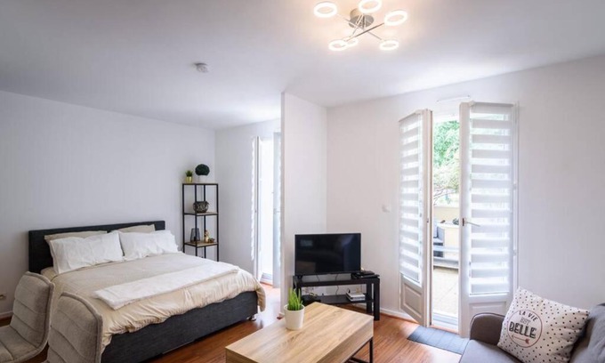 Bailly-Romainvilliers Apartamento | TOP Cosy studio avec Terrasse à 10min Disney-Shopping Vallée
