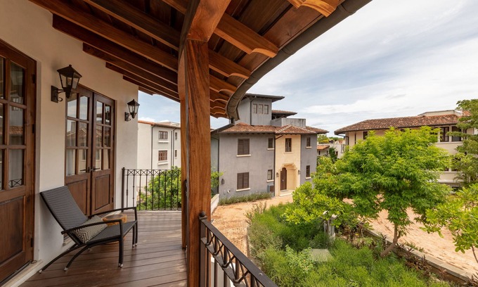 Las Catalinas Apartamento | Top Floor Fully Equipped at Las Catalinas