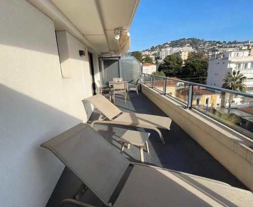 Pointe Croisette Apartamento | Top Floor Secret Garden, Cannes