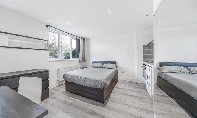 Southwark Apartamento | Top Floor Studio in Camberwell