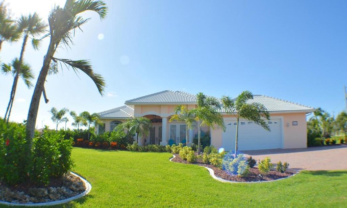 Downtown Historic District Complejo | Top Florida Properties Vacation Villas