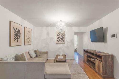 Rose Hill Apartamento | Top Location! 2BD in NYC's Best Neighborhood