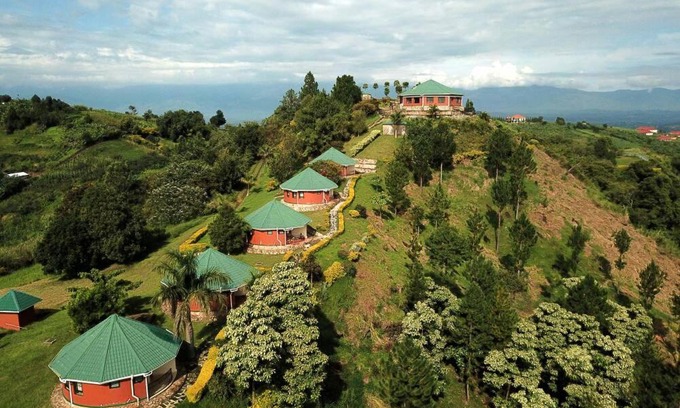 Kibaale Hotel | Top of The World Lodge