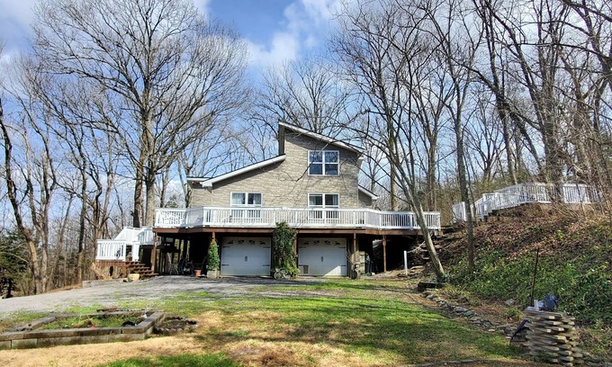 Murfreesboro Casa | Top of Tiger Hill