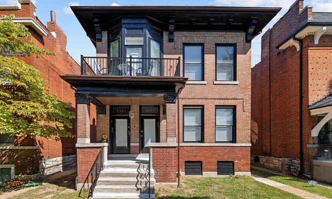 St. Louis Apartamento | TOP RATED! FANTASTIC LOCATION! St. Louis near Delmar LOOP, WASHU, Forest Park!!!