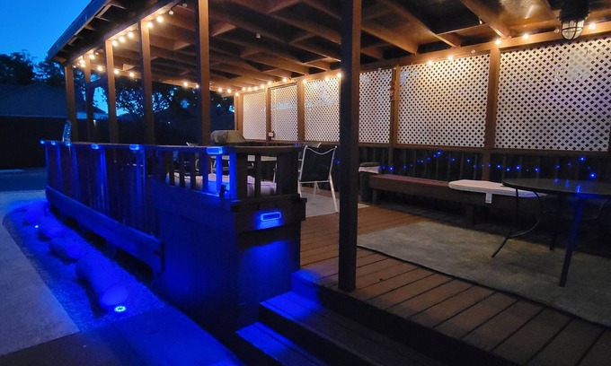 Mesquite Casa | Top Rated~Pool~Comfy~Central Location