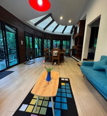 Mae On Casa | Top River Nest- Upper Floor