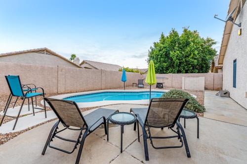 Dave Brown Utopia Casa | Topeka Tops
