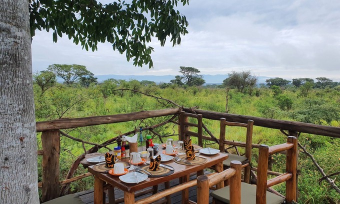 Kinkiizi Cabina | Topi Lodge