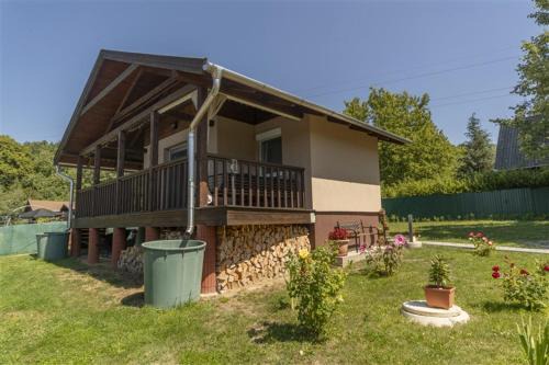 Salgotarjan Casa | Tornácos Vendégház