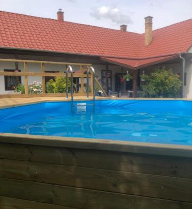 Kapolnasnyek Casa | Tornácos Vendégház Kápolnásnyék