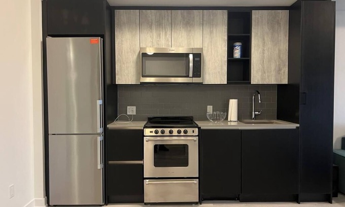 Humber Bay Condominio | Toronto’s Brand New 2 Bedroom GEM!
