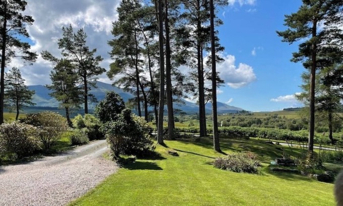 Spean Bridge Casa | Torran-eas at Old Pines