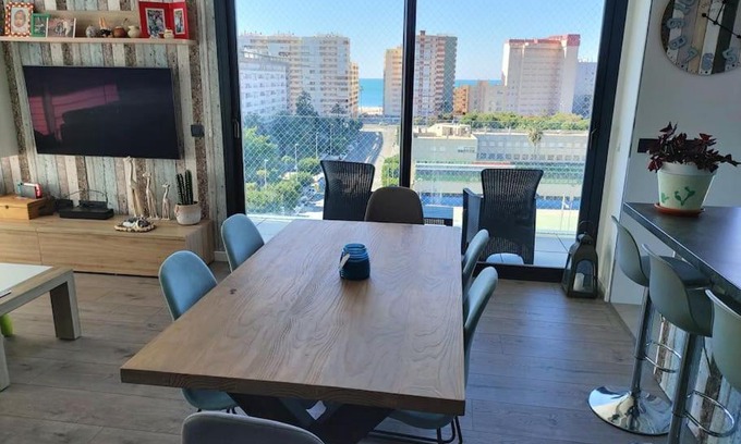 Cádiz Apartamento | Torre D'Arenas, playa Victoria, piscina y parking