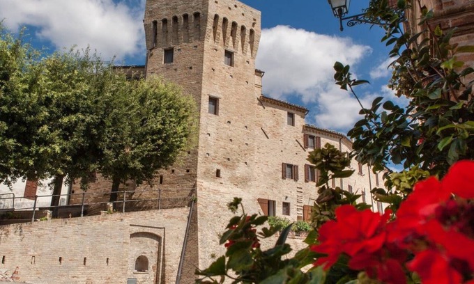 Magliano di Tenna Casa | Torre da Bora - Torre medieval de lujo y noble