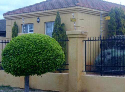 Summerstrand Casa | Toscana Cottage