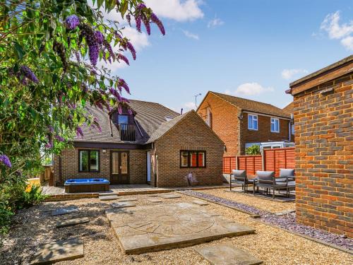 Sheerness Casa | Total Retreat