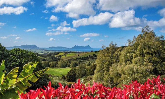 Ruakaka Casa | TOTARA RIDGE - A Private Escape with Ocean views