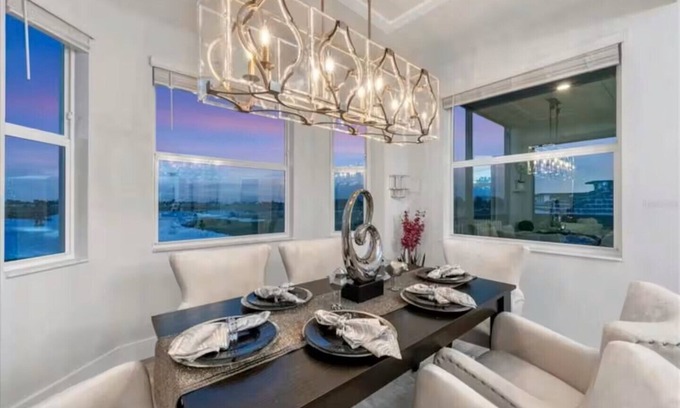 Venice Condominio | Touch of Luxury - Steps away from golf, resort pool and tiki bar