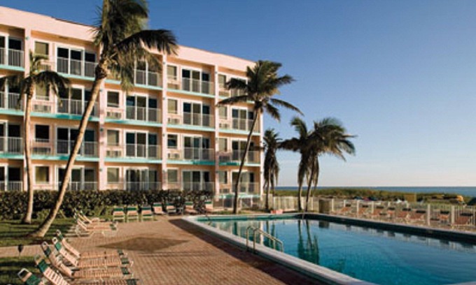 Pompano Beach Complejo | ¡Recorre los Everglades!