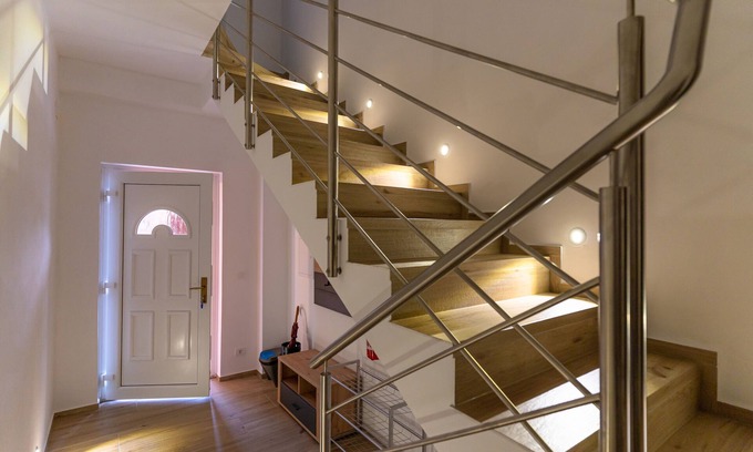 Ajdovscina Apartamento | Tourist Farm Valic - Apartment and Winery