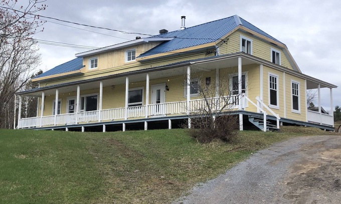 L'Anse-Saint-Jean Casa | Refugios de casas ancestrales
