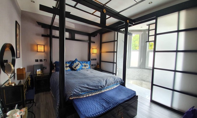 York Casa | Tower Guest House