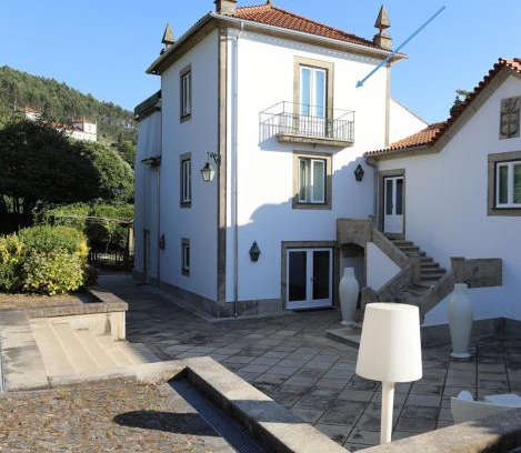 Facha Casa | Tower Junior Queen Suite at Casa dos Macieis, Camino Santiago direct access & Optional Agritourism