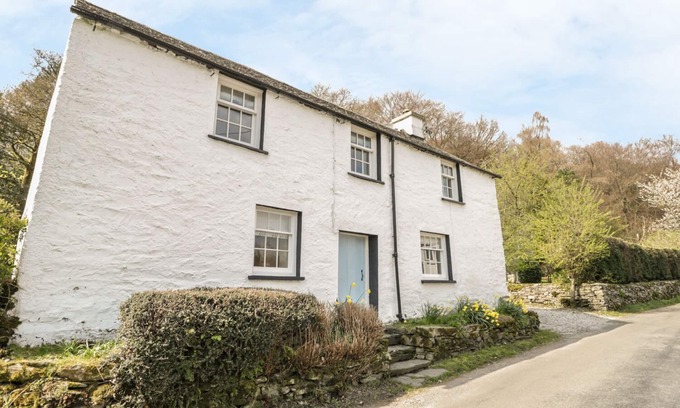 Penny Bridge Cabaña | Town End Farmhouse, PUENTE NEWBY