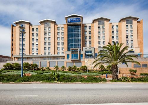 Summerstrand Hotel | Town Lodge Gqeberha