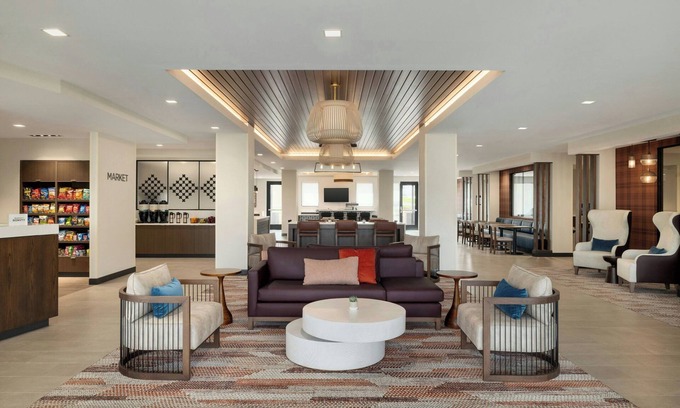 Lancaster Hotel | Towneplace Suites By Marriott Lancaster, PA
