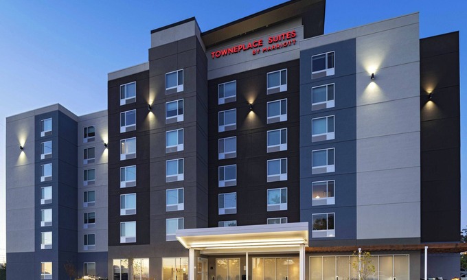 Brentwood Hotel | TownePlace Suites by Marriott Brentwood
