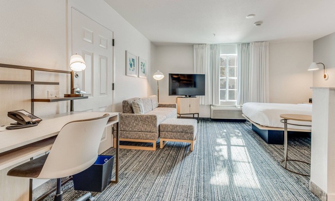 North Arlington Hotel | TownePlace Suites by Marriott Dallas Arlington North